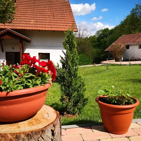 Manfa-gyoengy Vendeghaz 招待所 Manfa